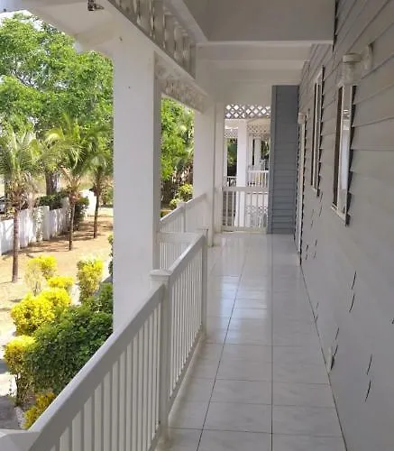 Aparthotel Sanctuary & Retreat